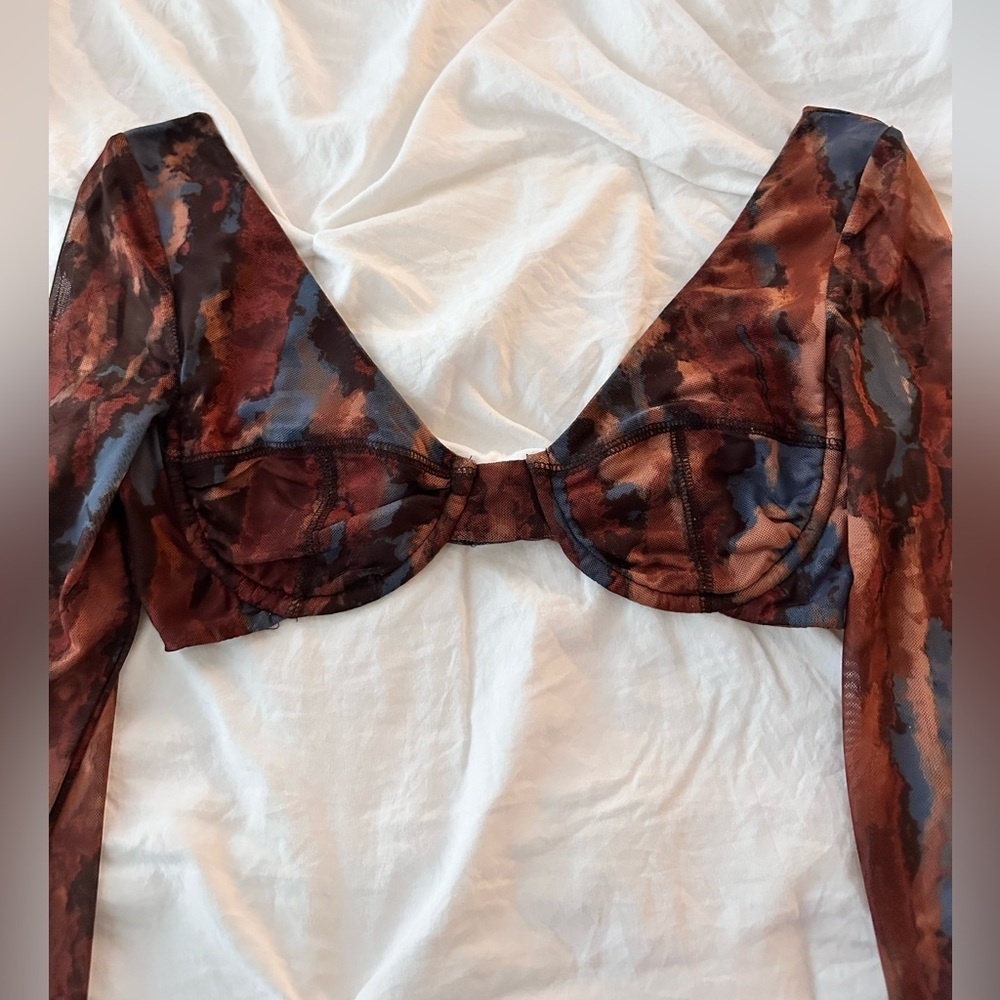 Brown and Blue Long Sleeve Going Out Crop Top Size S - Picture 2 of 4